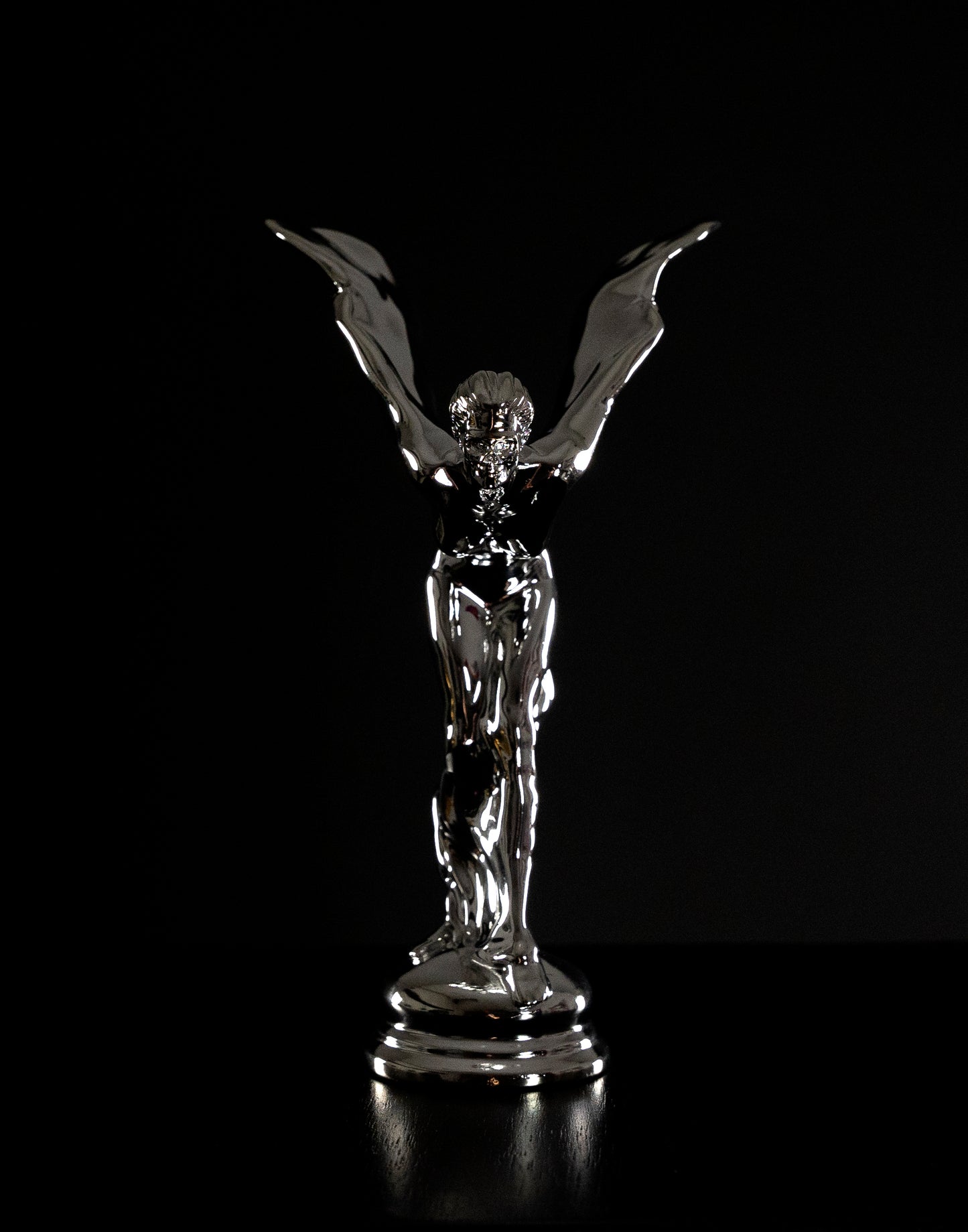 GH0STFVCE : CHROME STATUETTE